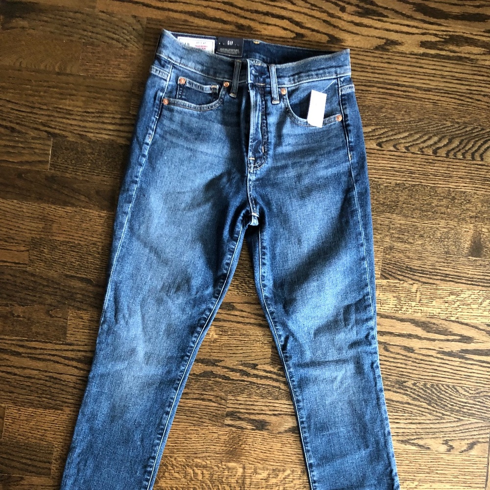 Gap true skinny high-rise